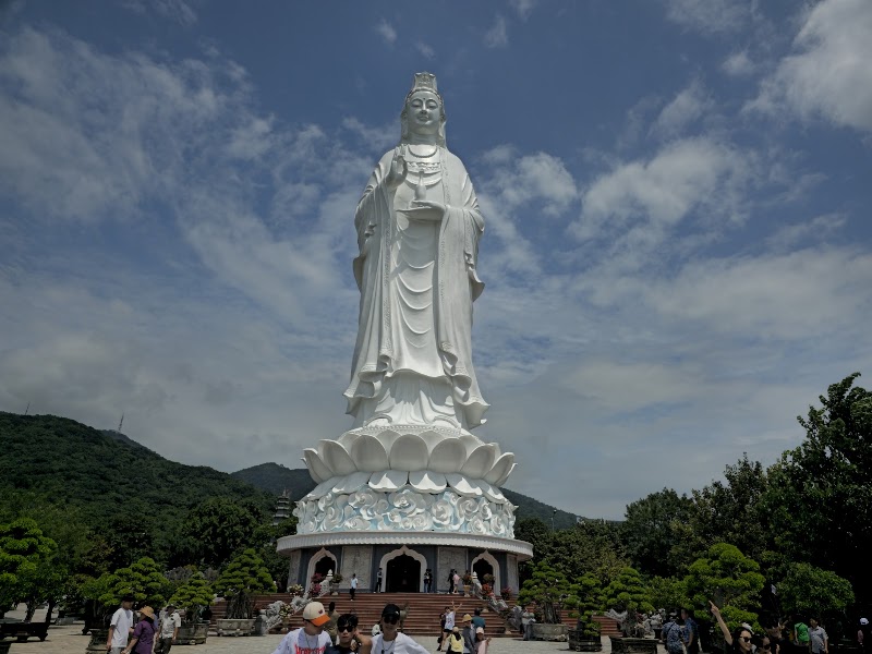 Chùa Linh Ứng