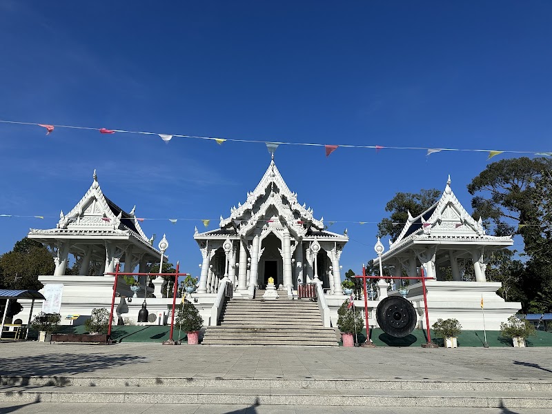 Wat Kaew Korawaram