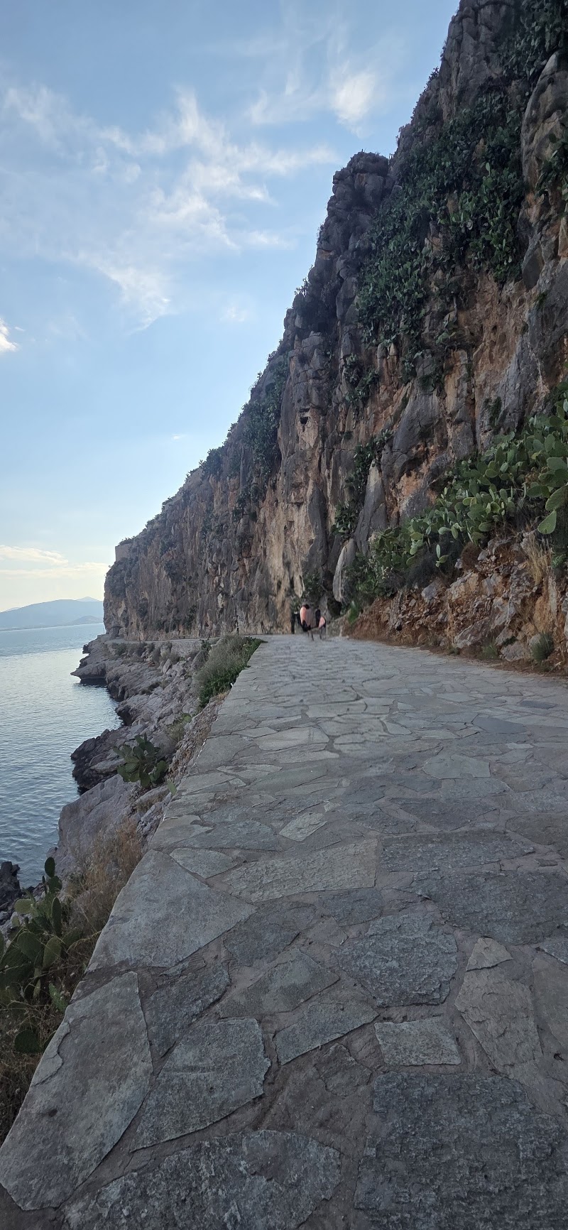 Promenade d’Arvanitia
