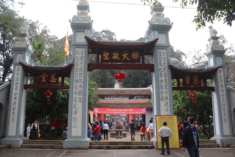Lang Pagoda