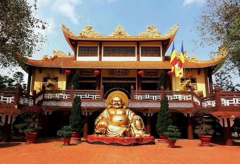 Phap Lam Pagoda