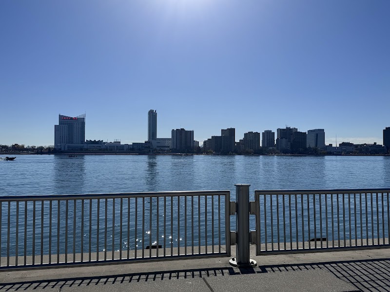 Detroit RiverWalk